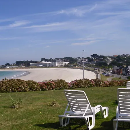 Vakantiehuis Maison 6 Pers Belle Vue Piscine, A 40 M Trévou-Tréguignec