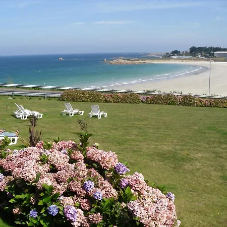 Maison 6 Pers Belle Vue Piscine, A 40 M Vakantiehuis Trévou-Tréguignec